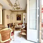 Eva Recommends Chicarreros
