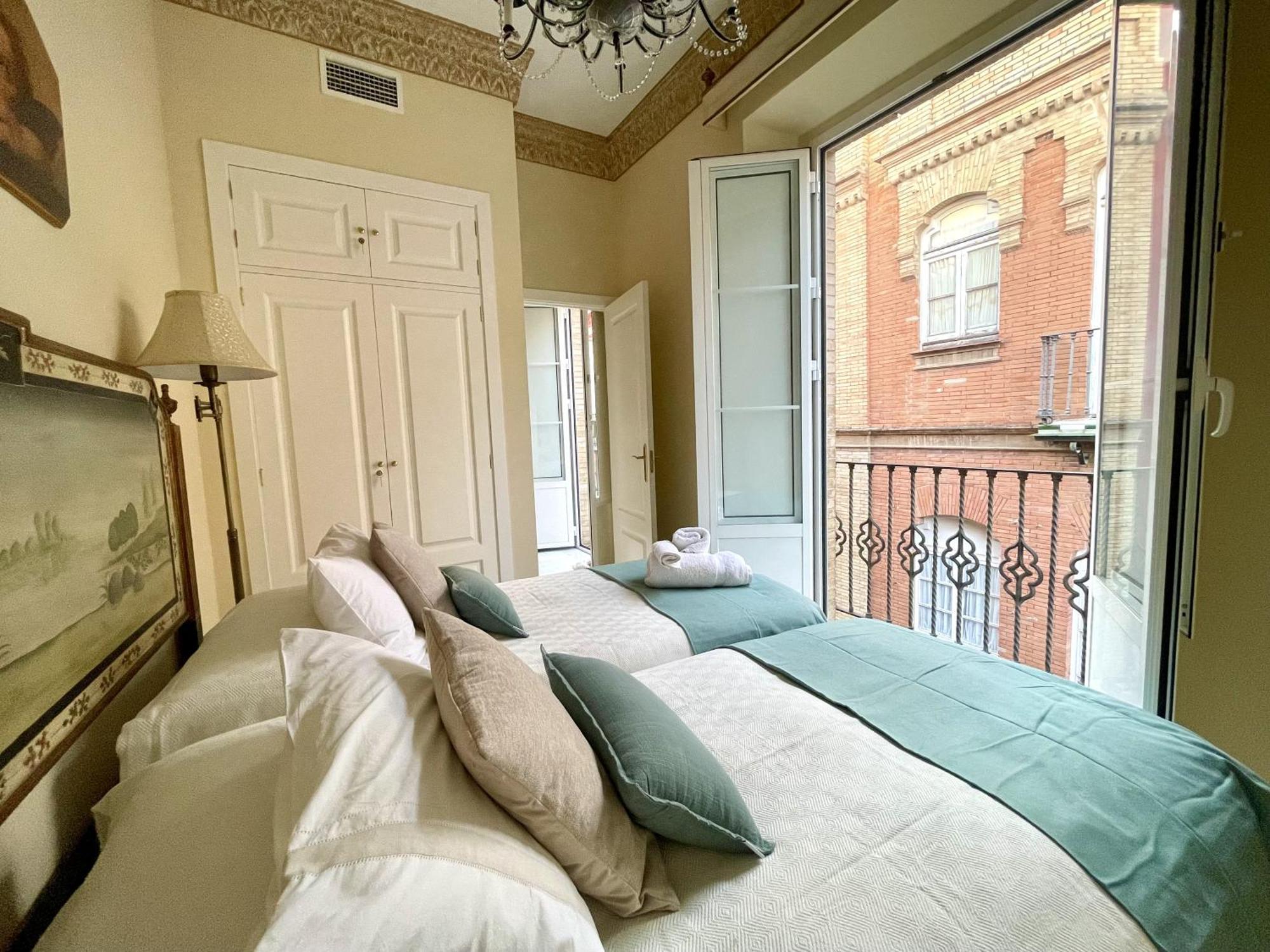Apartment Eva Recommends Chicarreros Seville